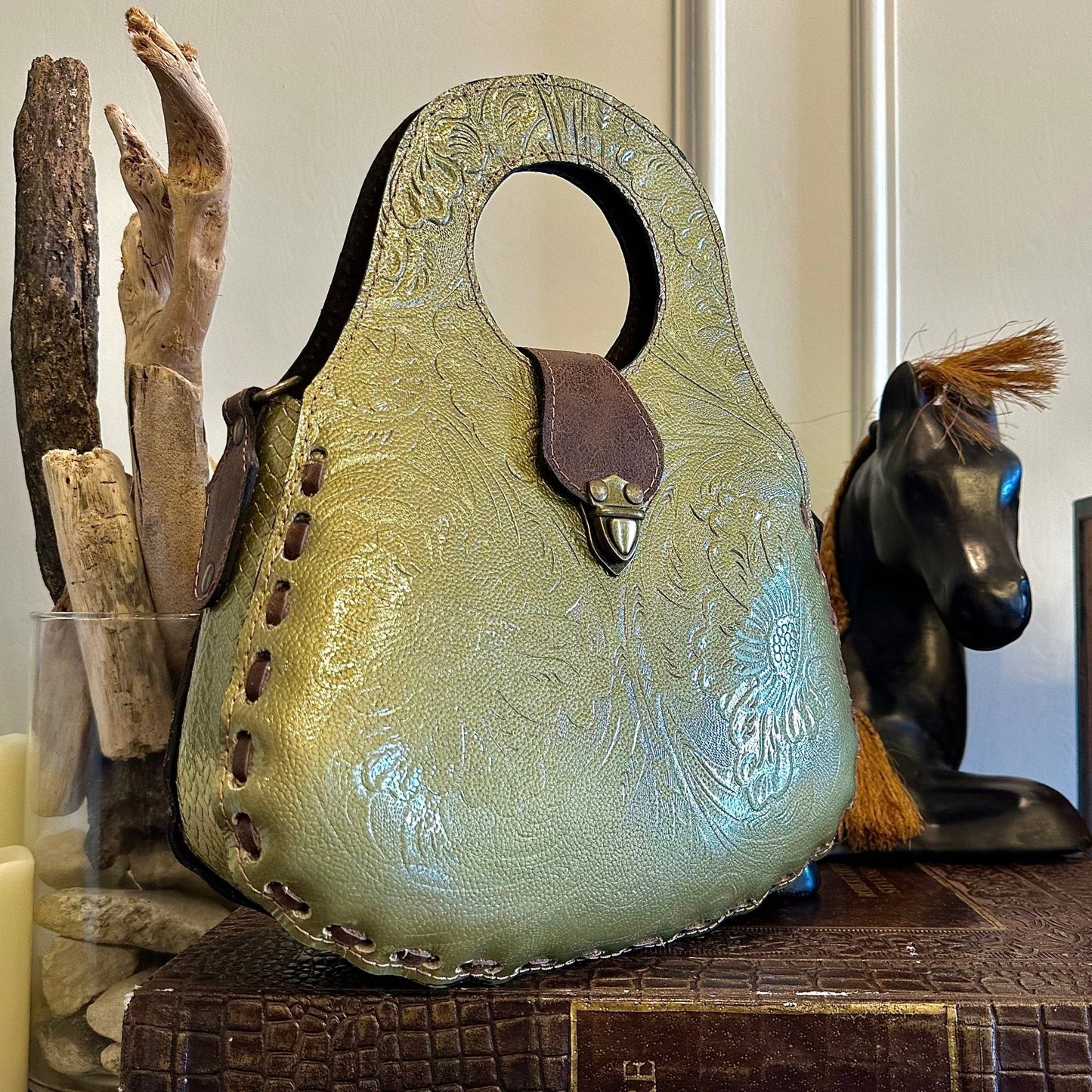 Blossom Tote in Avocado Green - Sobék