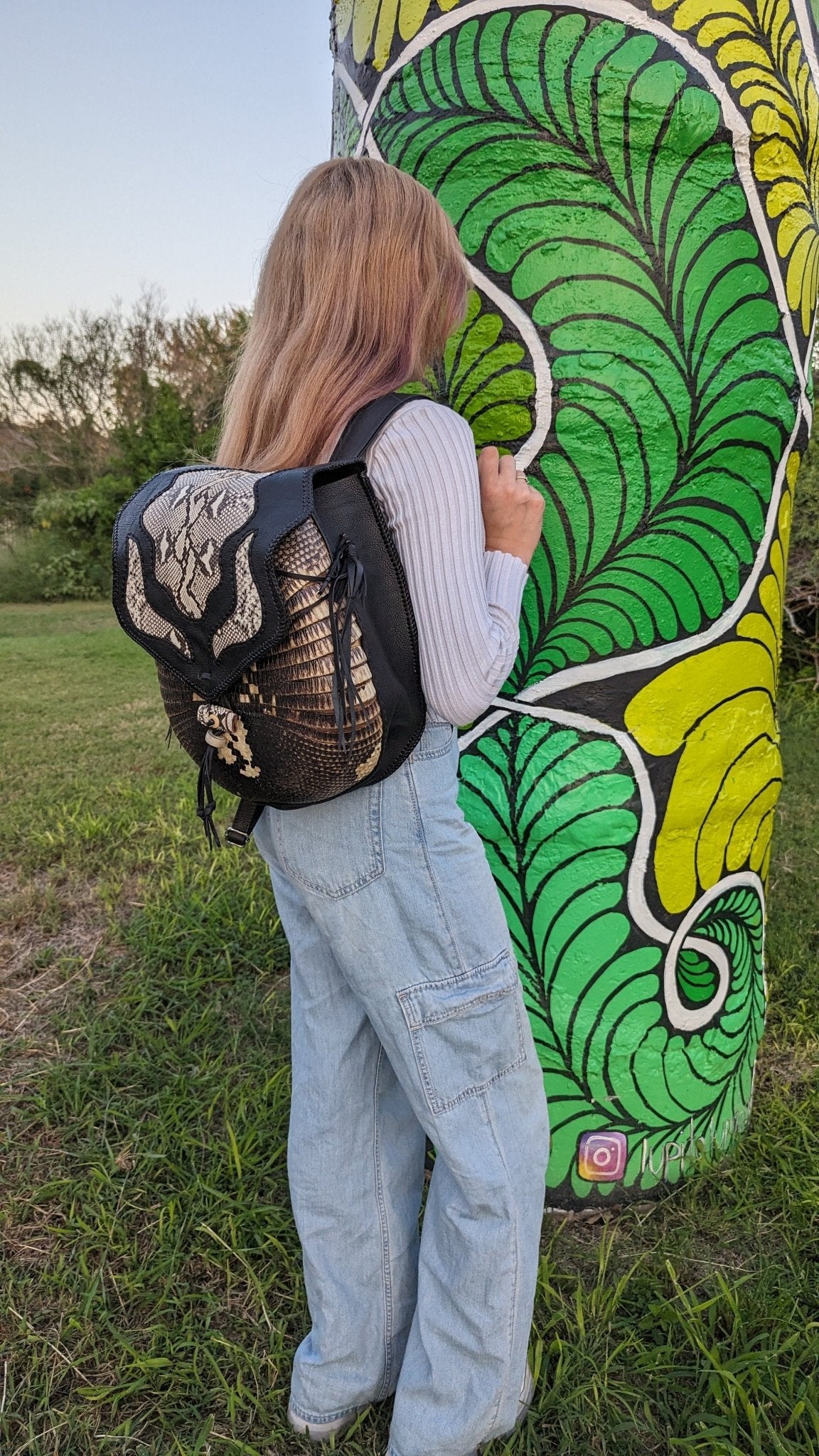 Bohemian Armadillo Snakeskin Backpack - Sobék